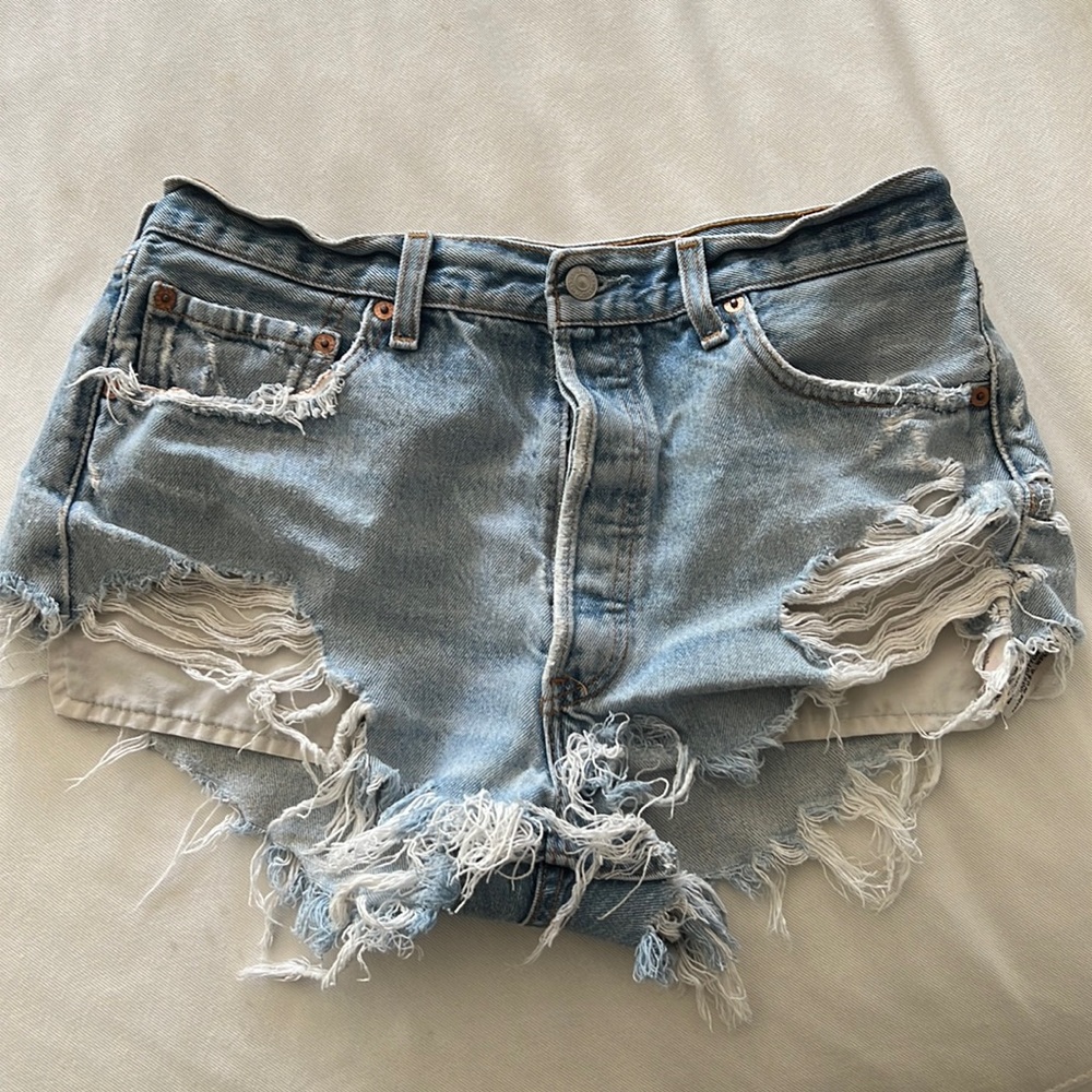 LEVIs vintage cut off shorts